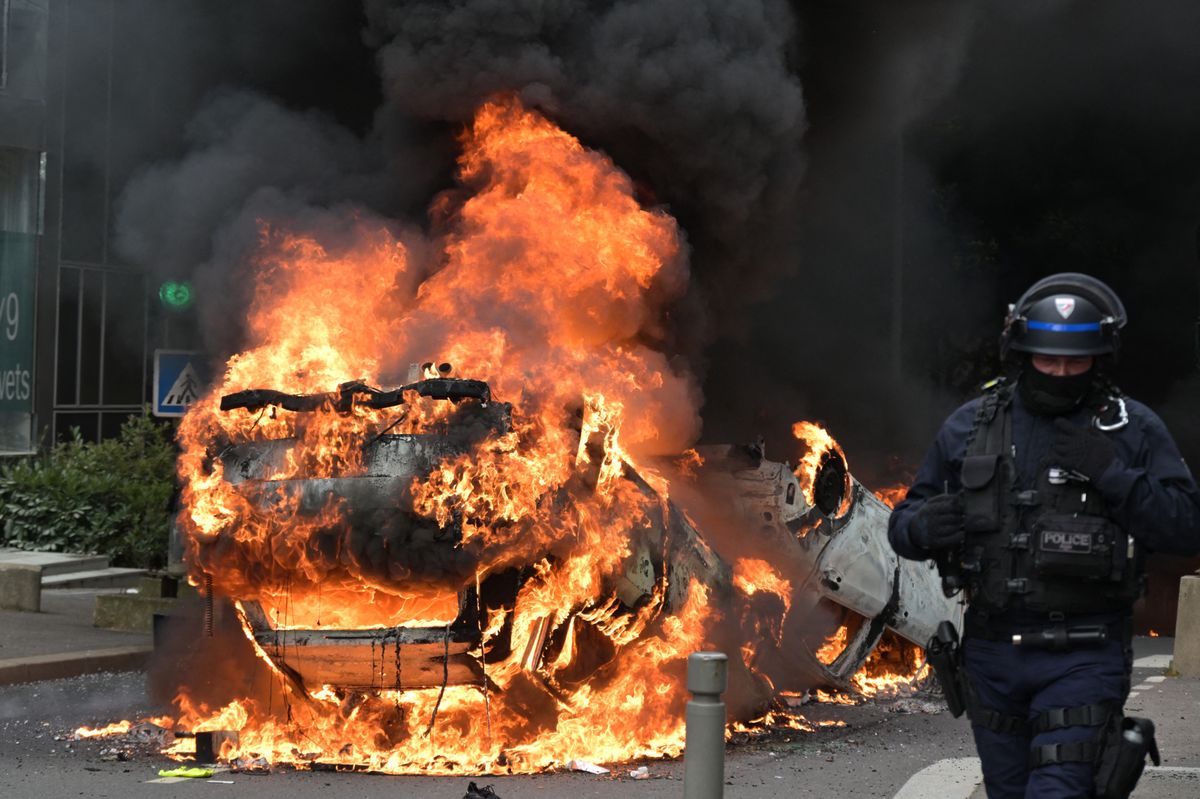 Meutes En France Les Syndicats Alliance Et Unsa Police Se Disent En