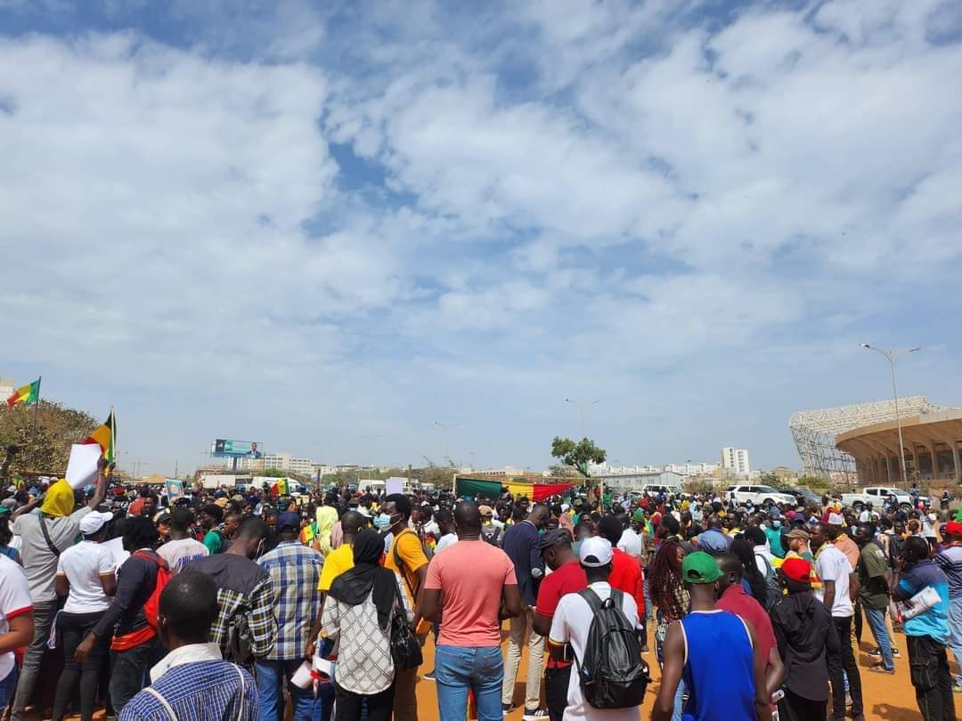 En images la manifestation du F24 au terrain HLM Grand-Yoff - Xibaaru